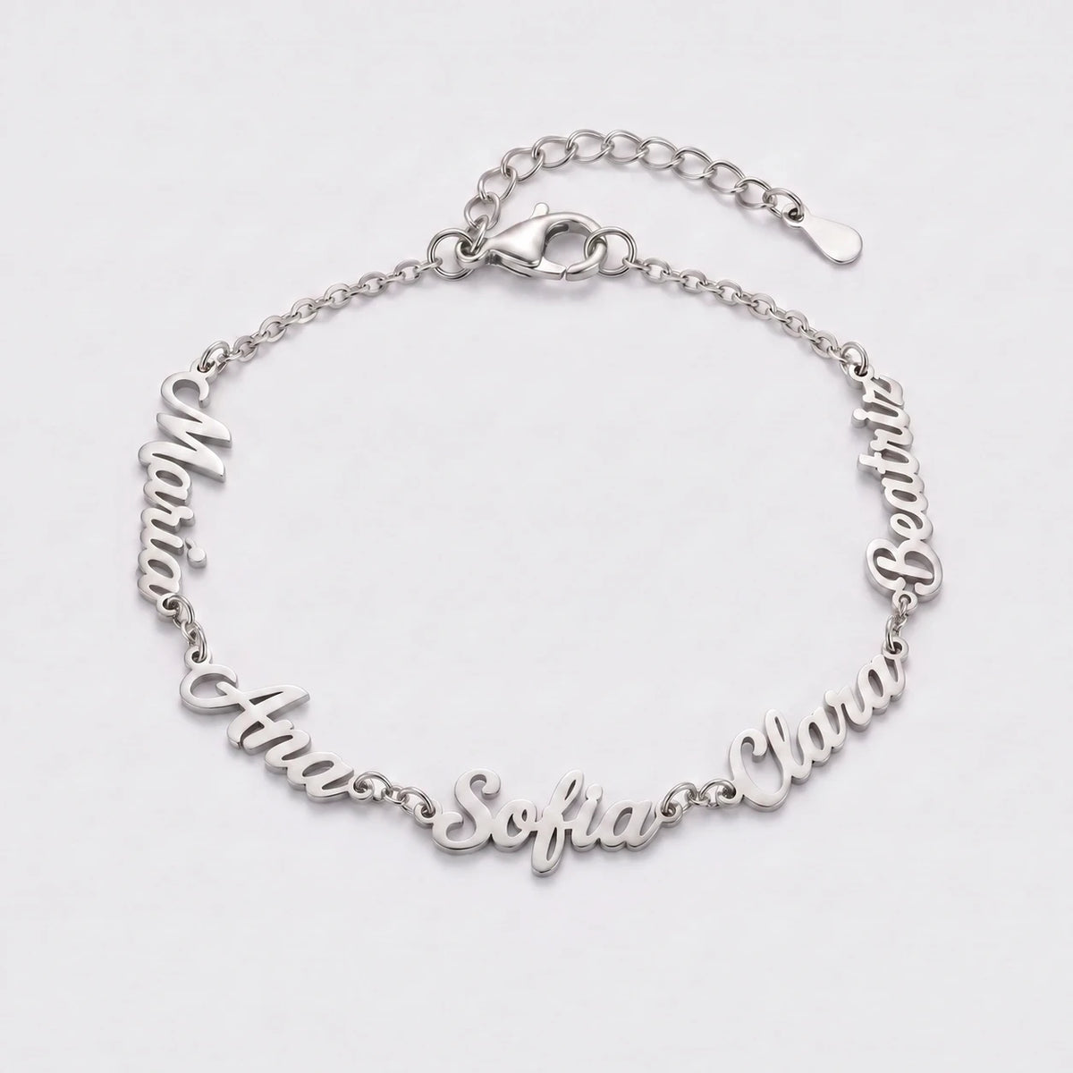 Pulsera con Nombres Personalizados plateada — María, Ana, Sofia, Clara y Beatriz