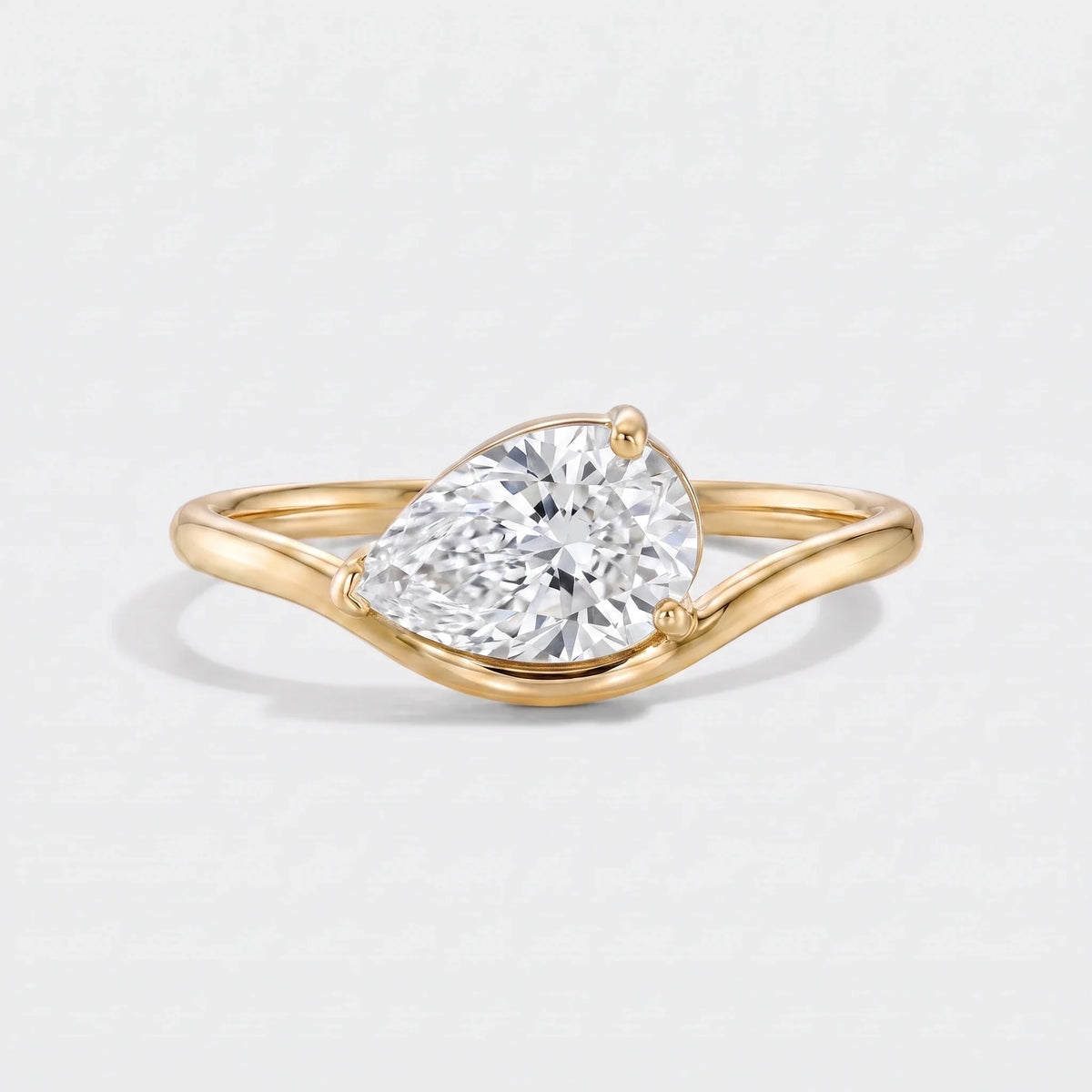 Anillo piedra de nacimiento corte pera Abril — Diamante
