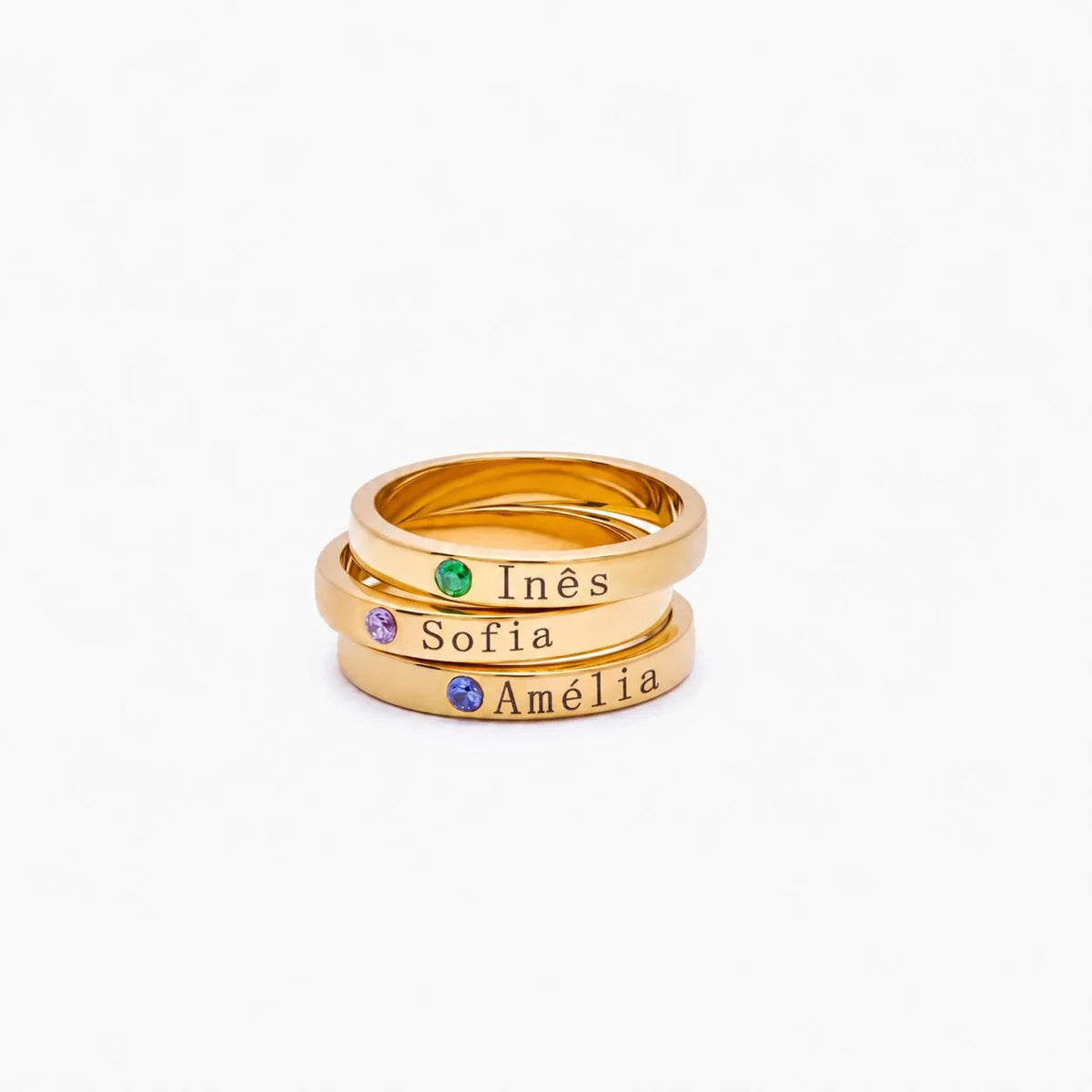 Anillos personalizados con nombres y piedras de nacimiento