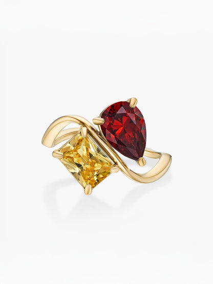 Anillo dos piedras Enero-Granate (pera) y Noviembre-Citrino (rectángulo) dorado