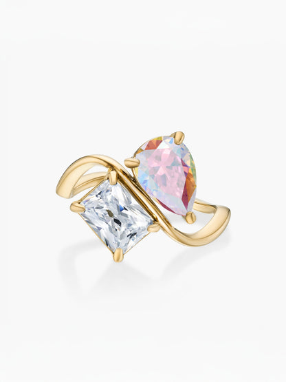 Anillo dos piedras Junio-Alejandrita (pera) y Abril-Diamante (rectángulo) dorado