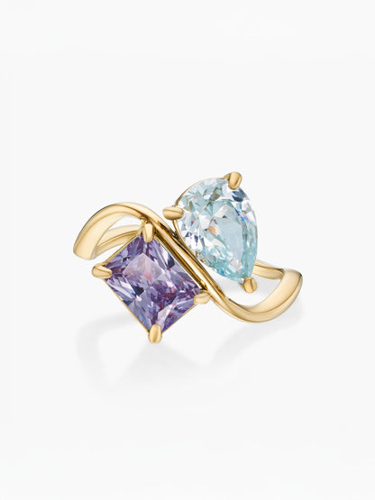 Anillo dos piedras Marzo-Aguamarina (pera) y Febrero-Amatista (rectángulo) dorado
