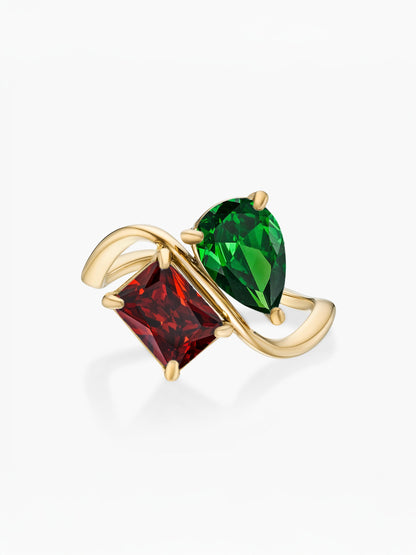 Anillo dos piedras Mayo-Esmeralda (pera) y Enero-Granate (rectángulo) dorado