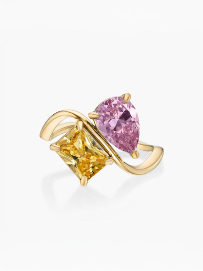 Anillo dos piedras Octubre-Turmalina Rosa (pera) y Noviembre-Citrino (rectángulo) dorado