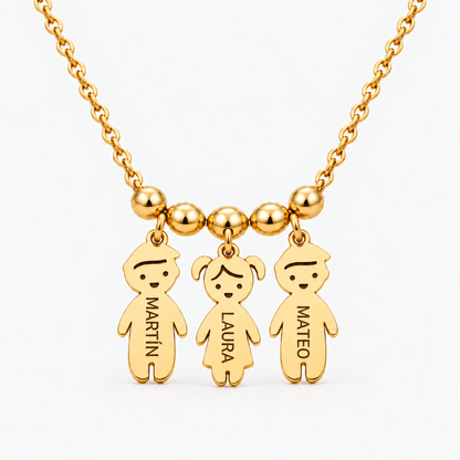 Collar Personalizado con Nombres de tus Hijos dorado — tres hijos, Martín, Laura y Mateo