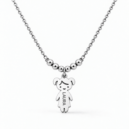 Collar Personalizado con Nombres de tus Hijos plateado — una niña, Laura