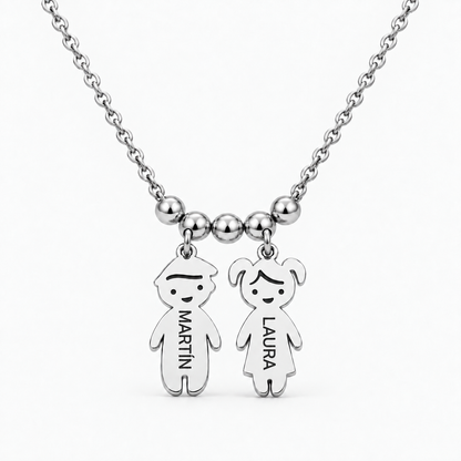 Collar Personalizado con Nombres de tus Hijos plateado — dos hijos, Martín y Laura