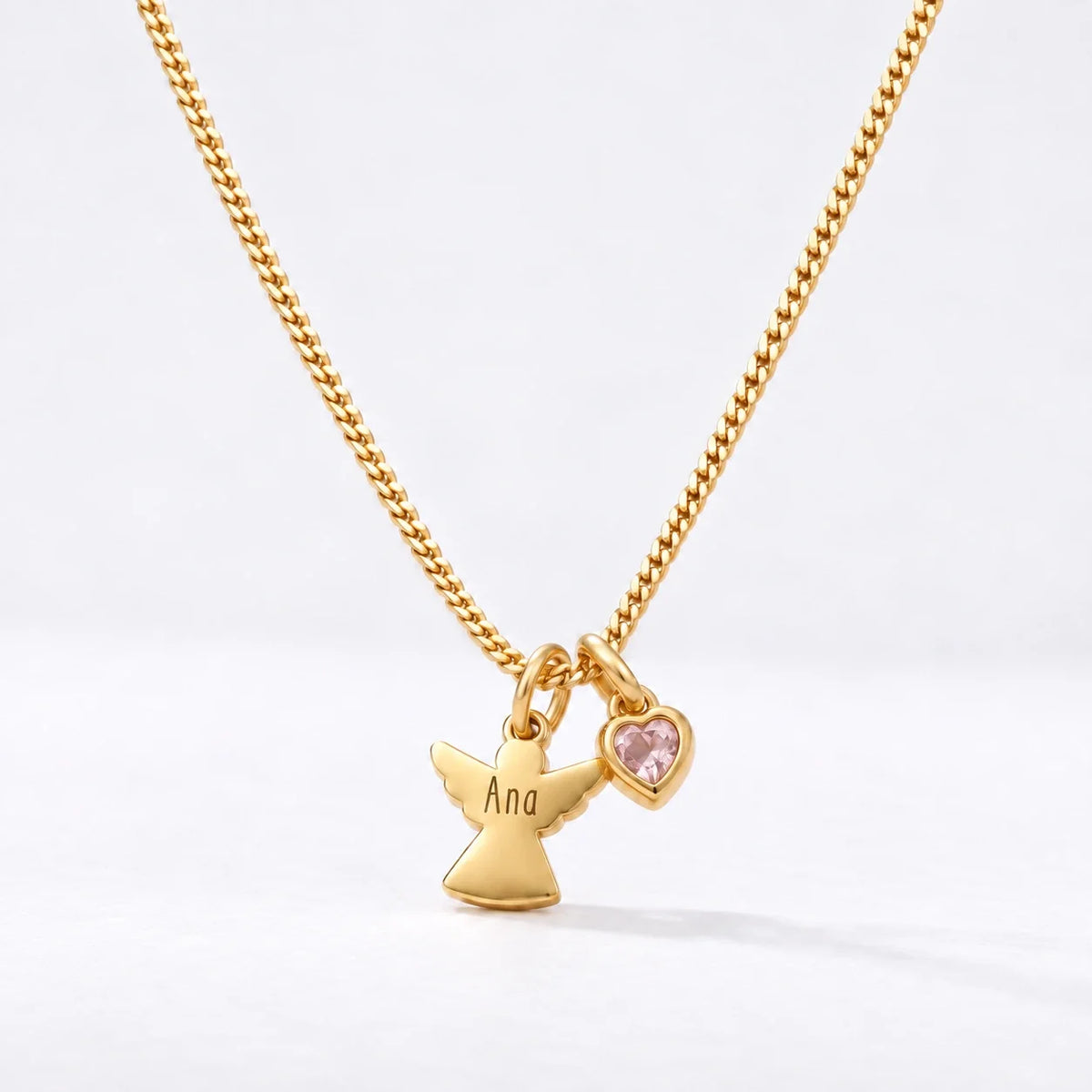 Collar Ángel con Nombre dorado — Octubre — Cuarzo Rosa