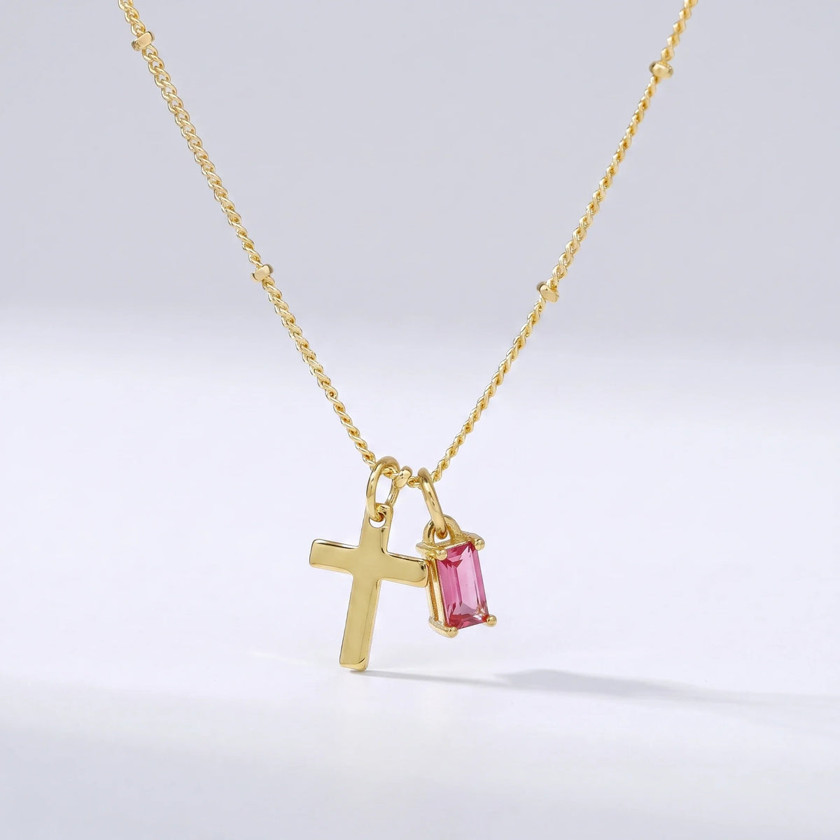 Collar cruz con piedra de nacimiento Julio — Rubí