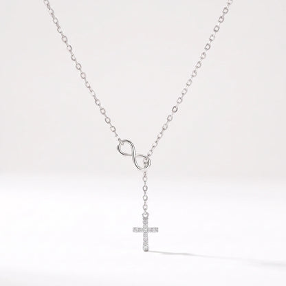 Collar Infinito y cruz Plateado