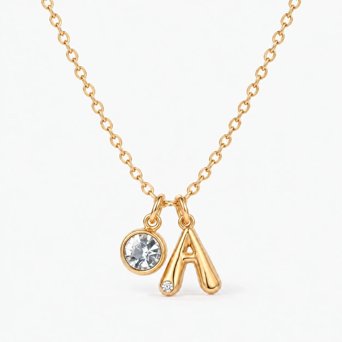 Collar Inicial A dorado — Abril — Diamante