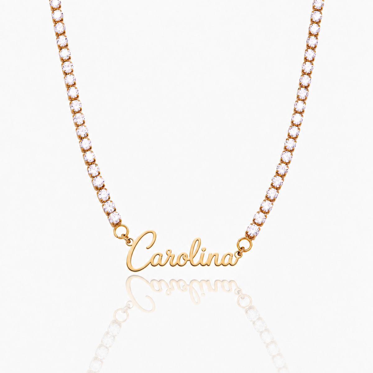 Collar con Nombre Brillante dorado personalizado con Carolina