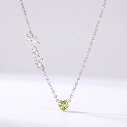 Collar Nombre y Coração de Nascimento Plateado — Agosto — Peridoto