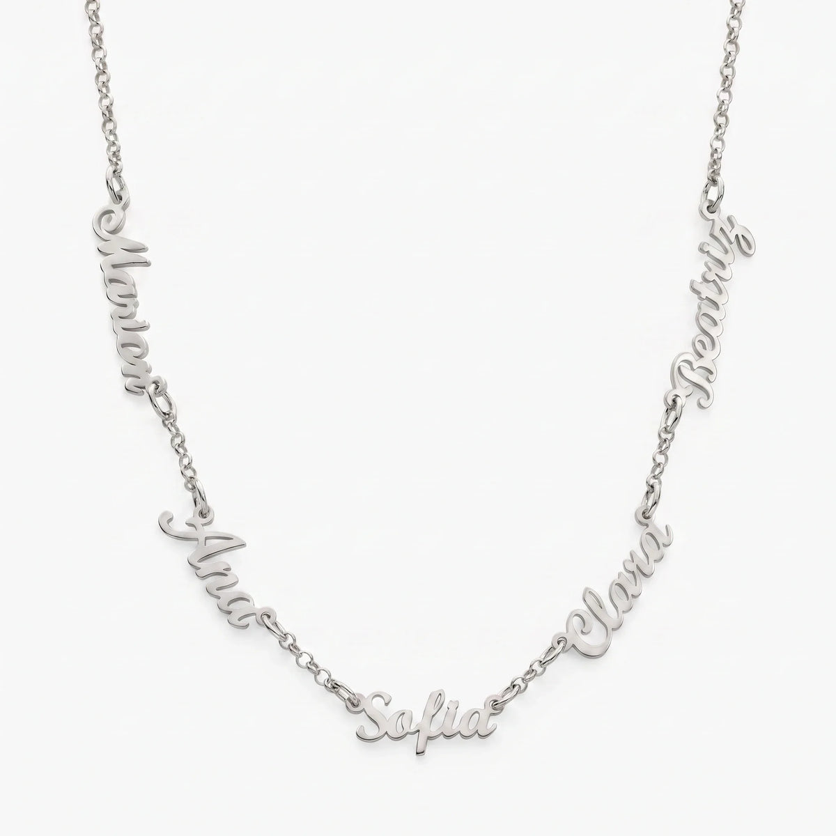 Collar con Nombres Personalizados Plateado — 5 Nombres