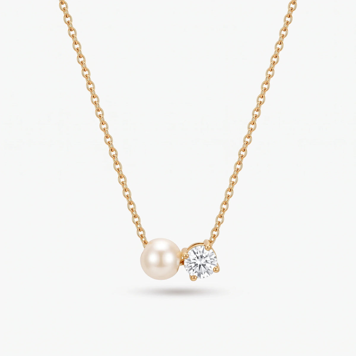 Collar de perla y piedra de nacimiento Abril — Diamante dorado