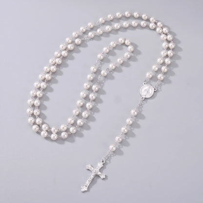 Collar rosario de perlas Blanco posado