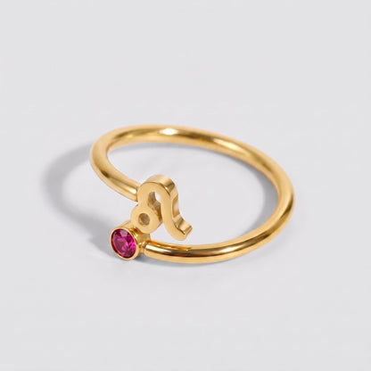 Anillo signo del zodiaco Leo dorado con piedra Rubí