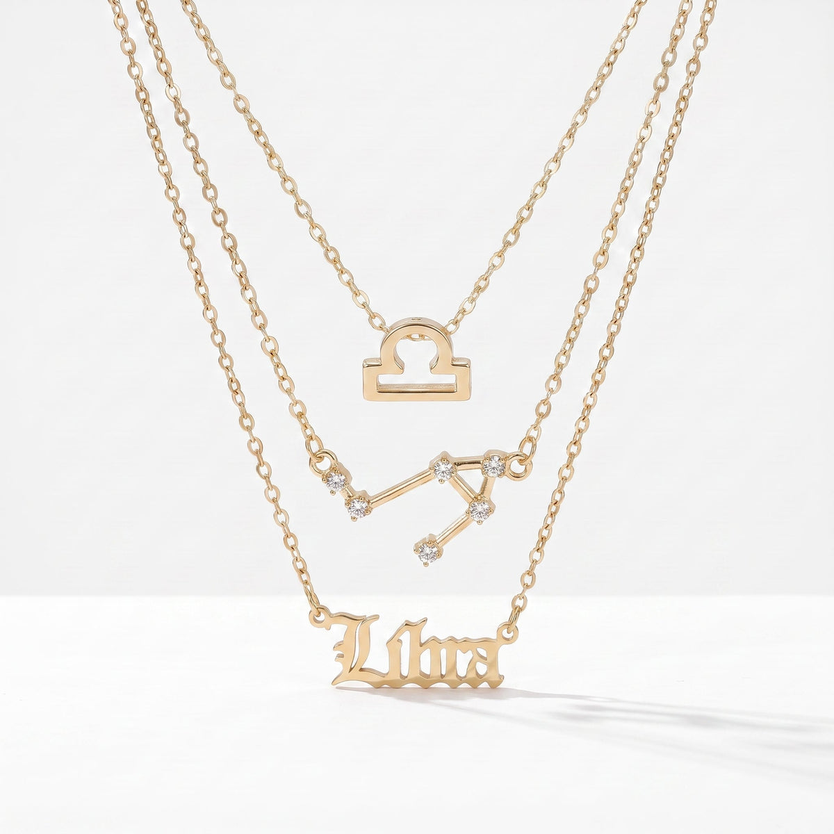 Conjunto 3 collares signo Libra dorado