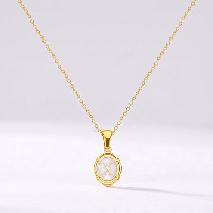 Collar oval con letra personalizada X dorado