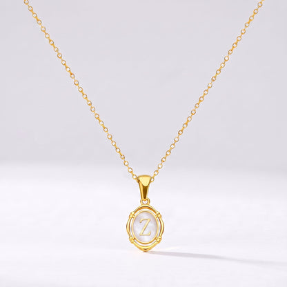 Collar oval con letra personalizada Z dorado