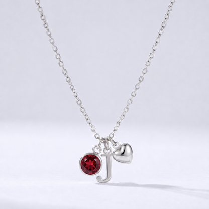 Collar letra J plateado con piedra de nacimiento y coração