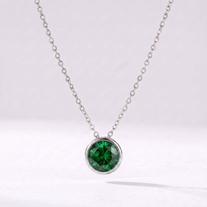 Collar piedra de nacimiento Mayo — Esmeralda plateado