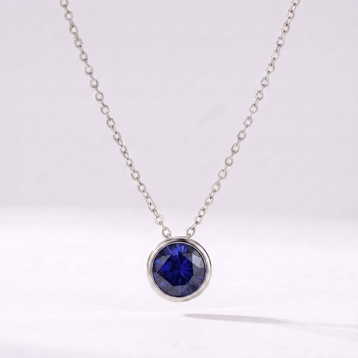 Collar piedra de nacimiento Septiembre — Zafiro plateado